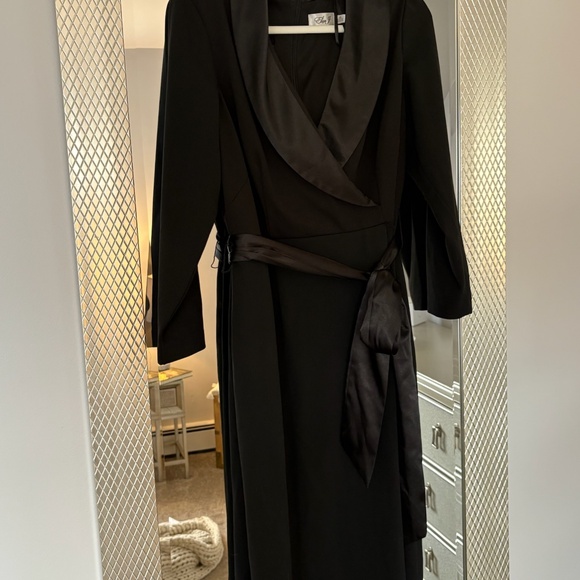 Worn Once! Eliza J Tuxedo Wrap Dress - Picture 12 of 15